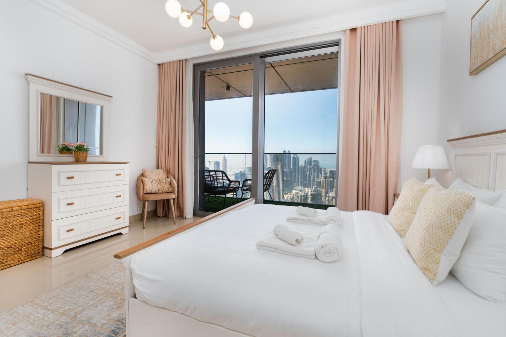 Lux Apt-Burj View Opp. Dxb Mall Дубай Екстериор снимка