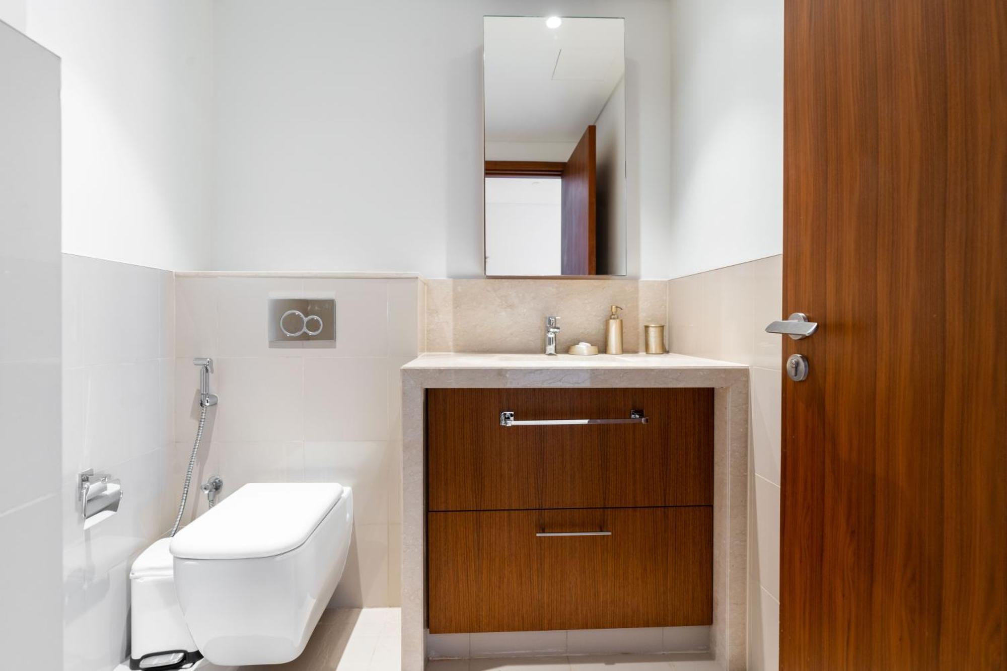 Lux Apt-Burj View Opp. Dxb Mall Дубай Екстериор снимка