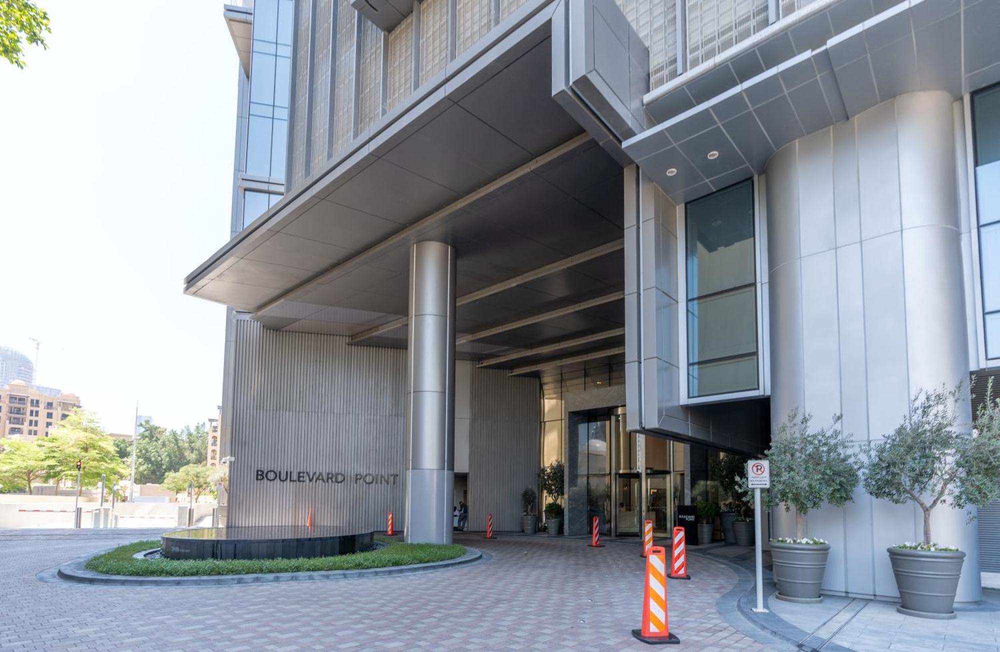 Lux Apt-Burj View Opp. Dxb Mall Дубай Екстериор снимка